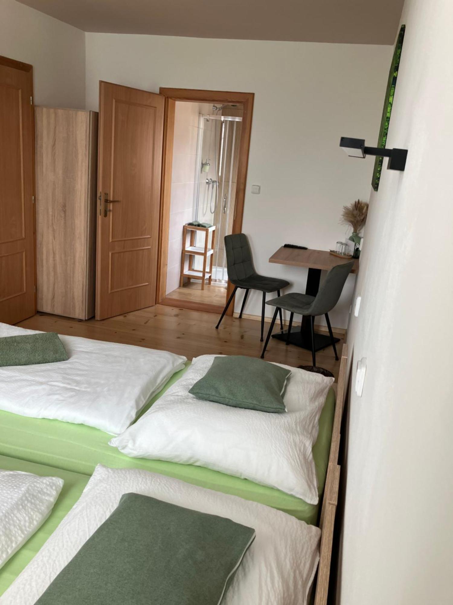 Pension Maate Český Krumlov Exterior foto